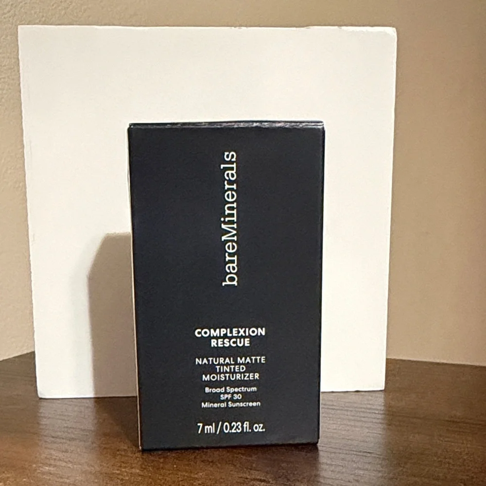 3/$15 🌸 bareMinerals Complexion Rescue Natural Matte Tinted Moisturizer